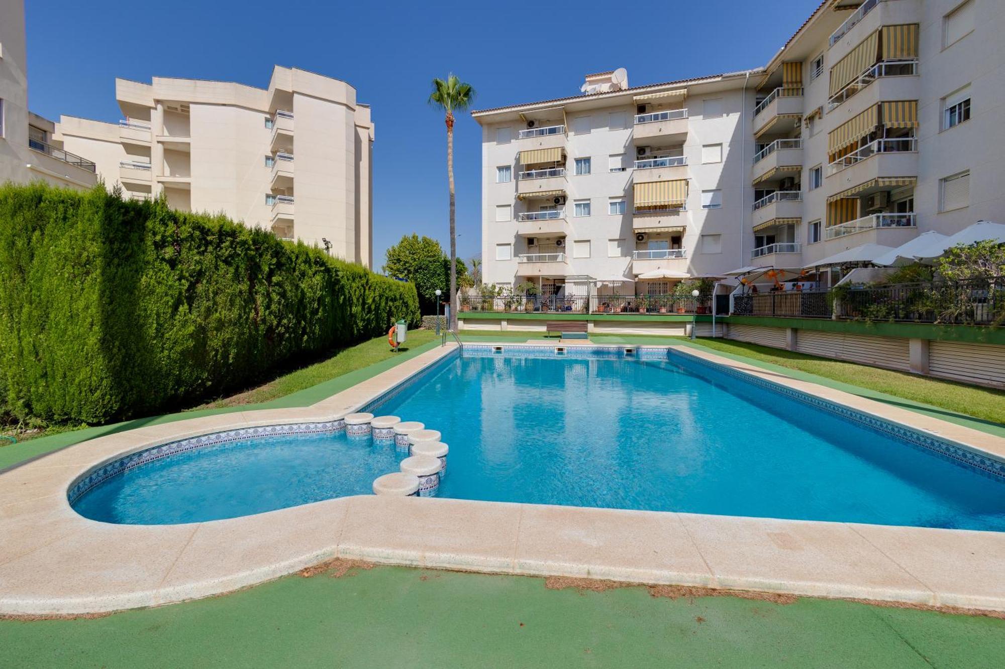Apartamentos Oasis 알비르 외부 사진