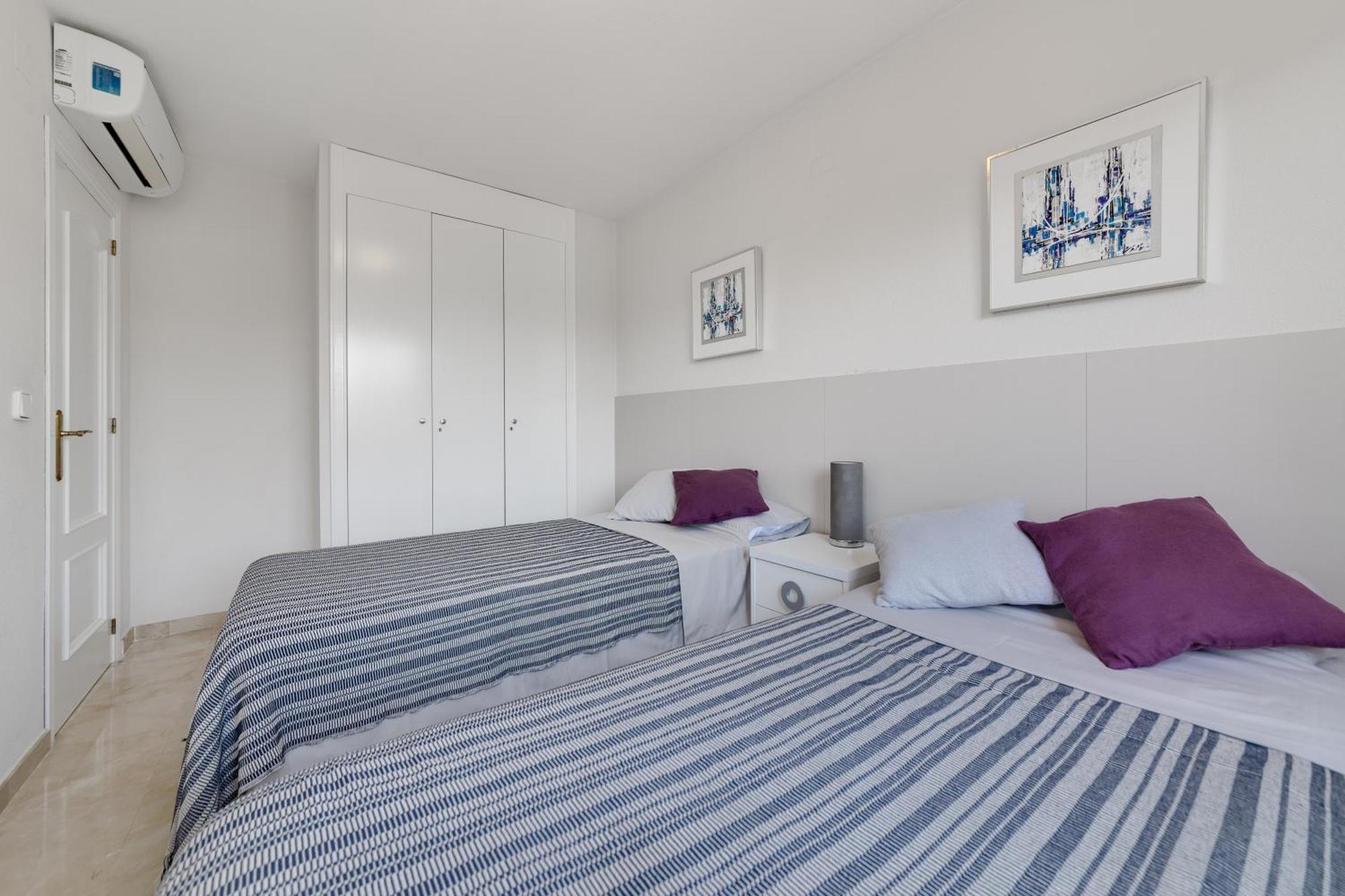 Apartamentos Oasis 알비르 외부 사진